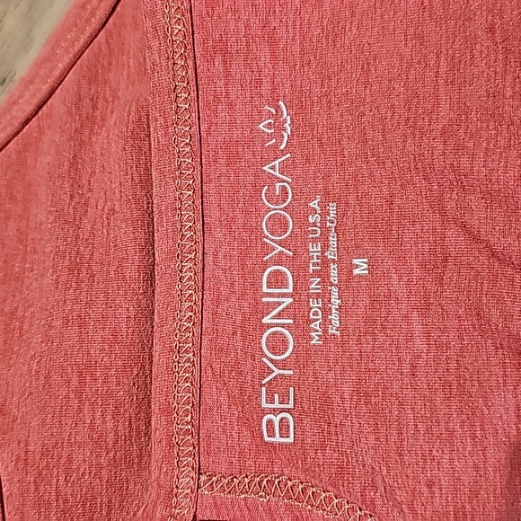 Beyond Yoga Orange Spacedye Slim Racerback Cropped Tank Size Medium - Picture 7 of 7